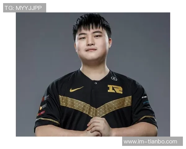 里奇谈适应新位置的挑战与遗憾目标全力备战下一场比赛